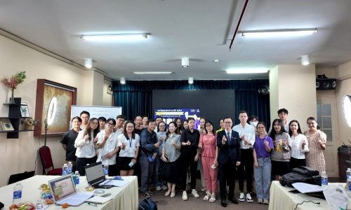 Người tự học TMĐT và học bài bản sau 3 tháng khác gì nhau